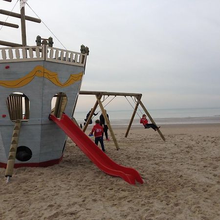 Studio Zeezicht Ostende Kültér fotó